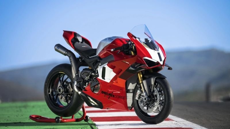 Hình ảnh Ducati Panigale V4 mới nhất 1