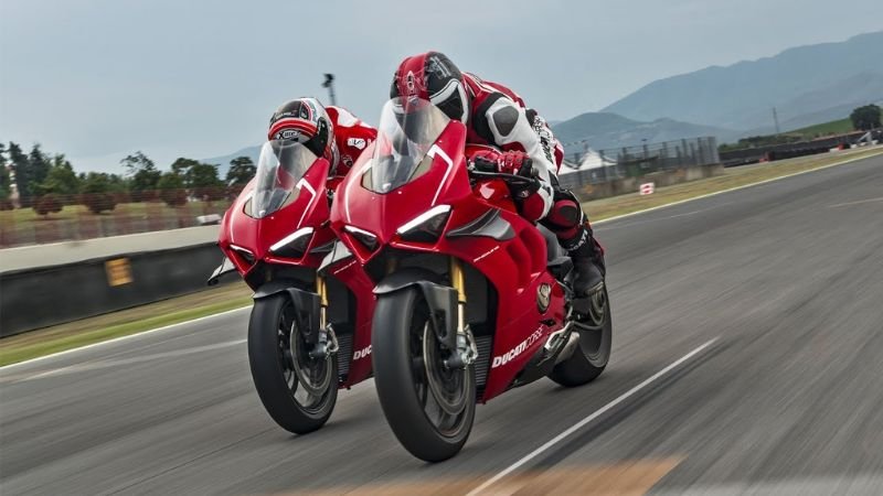 Hình ảnh Ducati Panigale V4 mới nhất 12