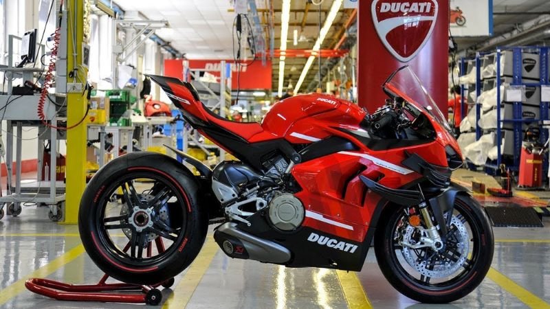 Hình ảnh Ducati Panigale V4 mới nhất 14