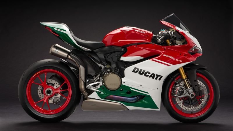 Hình ảnh Ducati Panigale V4 mới nhất 16