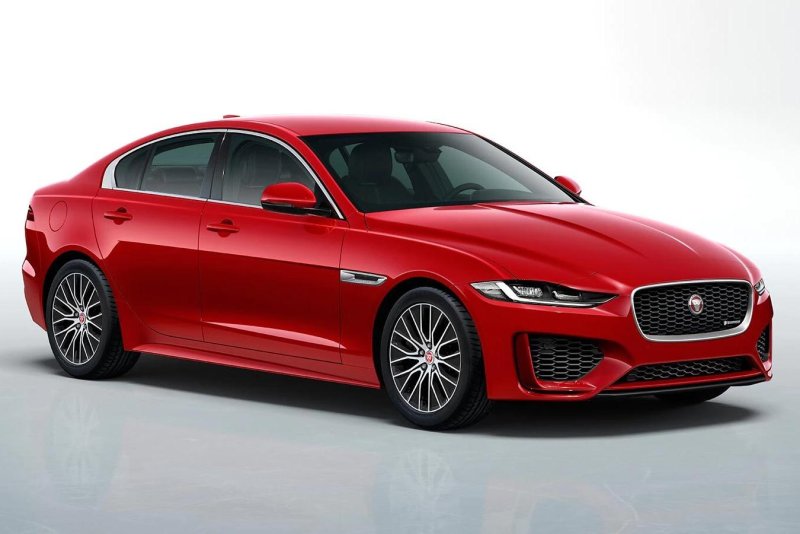 Hình ảnh hàng đầu của dòng xe Jaguar XE 17