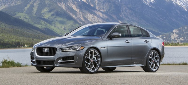 Hình ảnh hàng đầu của dòng xe Jaguar XE 20