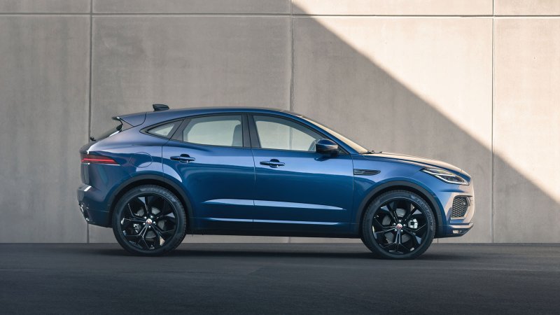 Hình ảnh Jaguar E–Pace từ nhiều góc độ 18