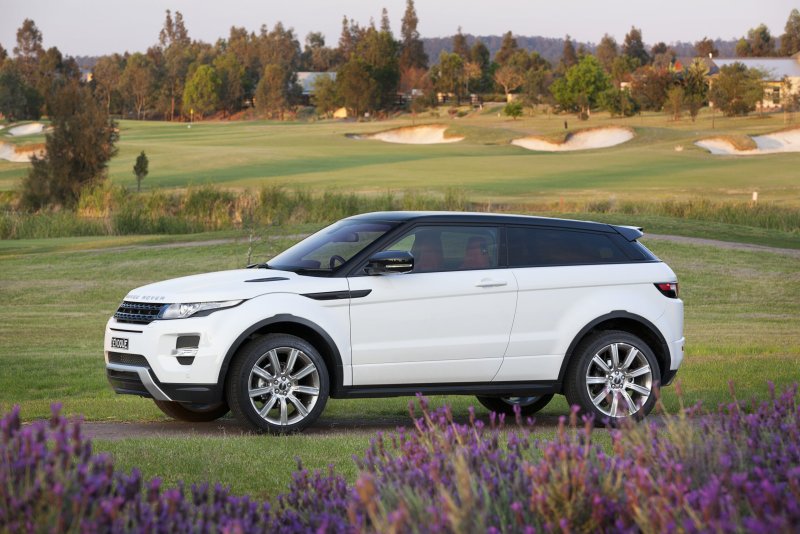 Hình ảnh Land Rover Discovery Sport đa dạng màu sắc 26