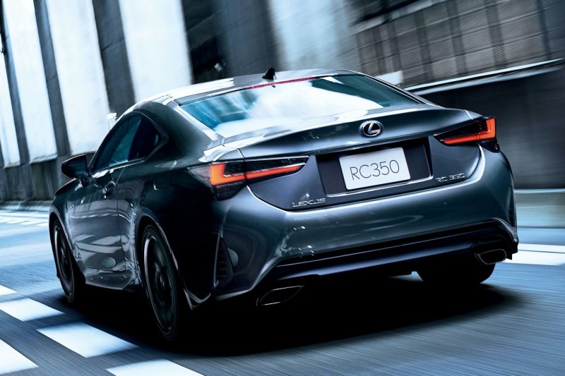 Hình ảnh Lexus RC 300 đẹp đến từng chi tiết 3