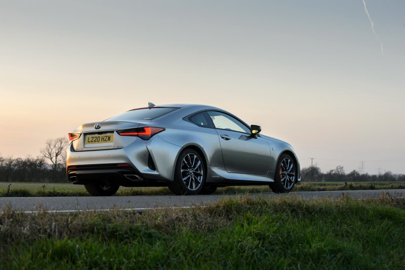 Hình ảnh Lexus RC 300 đẹp đến từng chi tiết 41