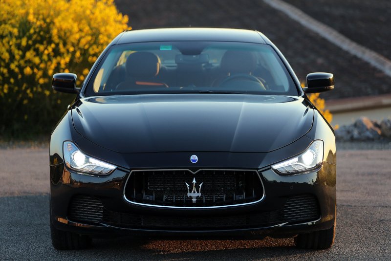 Hình ảnh Maserati Ghibli đa góc độ 26