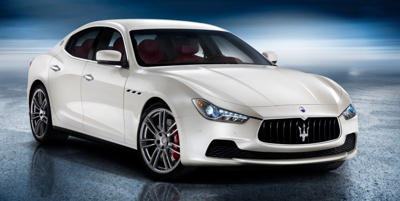 Hình ảnh Maserati Ghibli đa góc độ 29