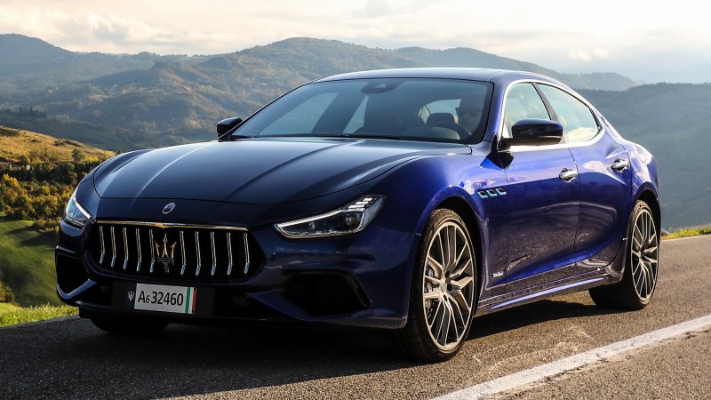 Hình ảnh Maserati Ghibli đa góc độ 1