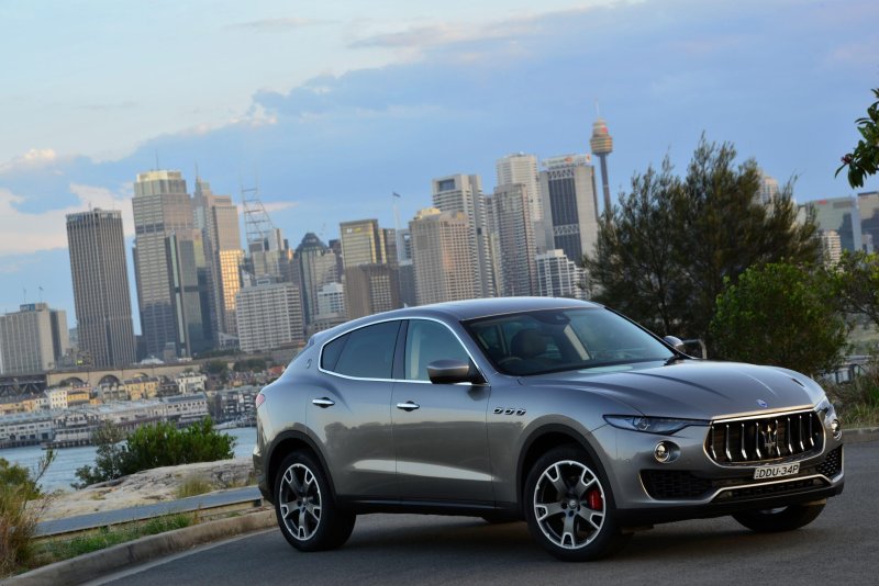 Hình ảnh Maserati Levante toàn cảnh 10