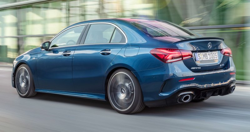 Hình ảnh Mercedes AMG A35 4Matic full HD 28