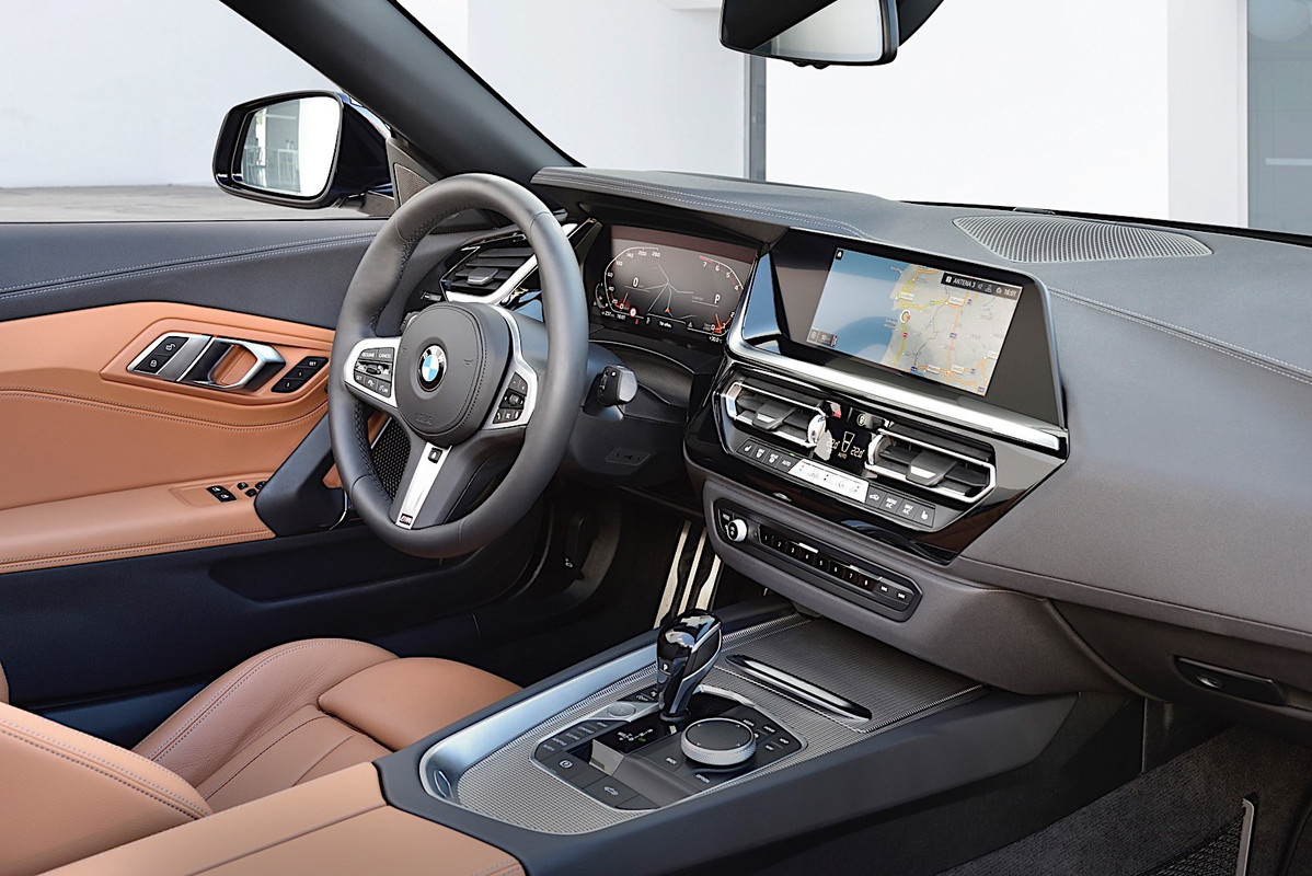 Hình ảnh nội thất xe BMW Z4 sang trọng 8