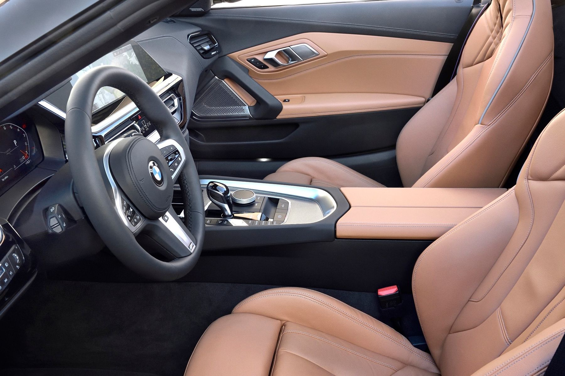 Hình ảnh nội thất xe BMW Z4 sang trọng 15