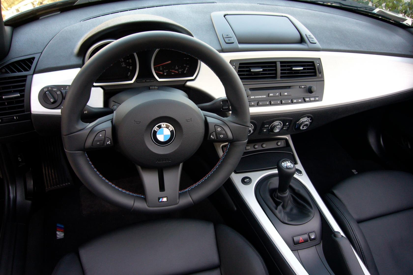 Hình ảnh nội thất xe BMW Z4 sang trọng 25