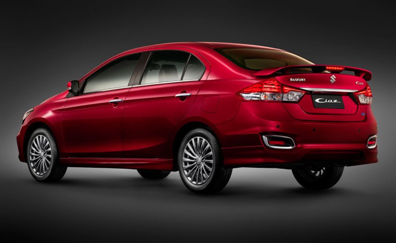 Hình ảnh Suzuki Ciaz đẹp và sắc nét 8