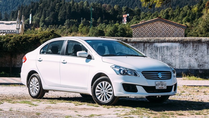 Hình ảnh Suzuki Ciaz đẹp và sắc nét 16