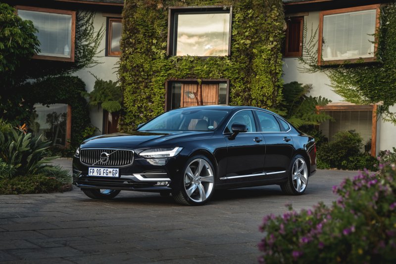 Hình ảnh Volvo S90 cao cấp 19