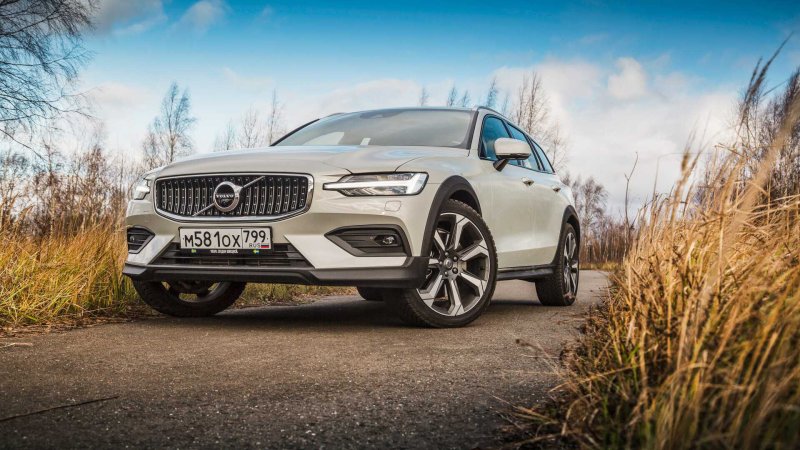 Hình ảnh Volvo V60 đẹp mắt và chất lượng 5