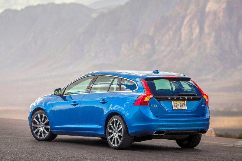 Hình ảnh Volvo V60 đẹp mắt và chất lượng 25