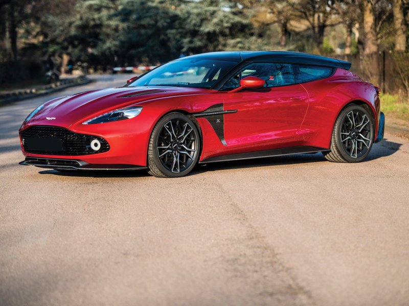 Hình ảnh xe Aston Martin Vanquish phong cách 14