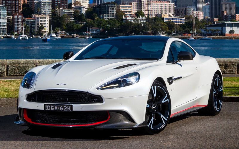 Hình ảnh xe Aston Martin Vanquish phong cách 1