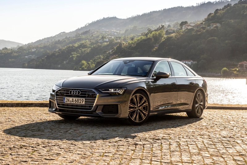 Hình ảnh xe Audi A6 cho người yêu xe 28