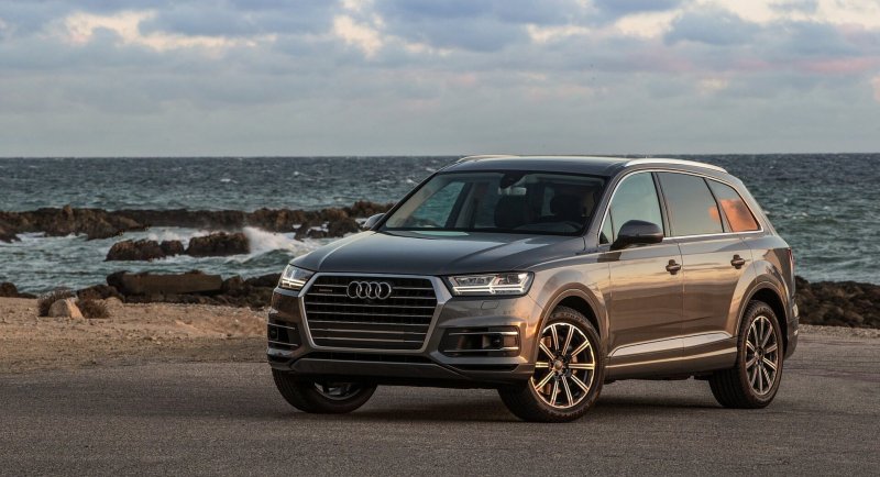 Hình ảnh xe Audi Q7 chất lượng cao 10