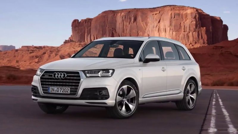 Hình ảnh xe Audi Q7 chất lượng cao 26