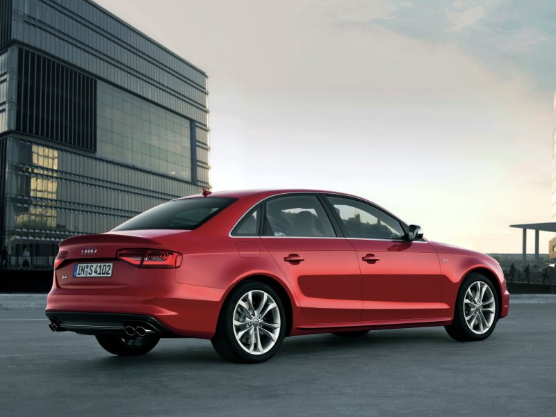 Hình ảnh xe Audi S4 mới nhất 28