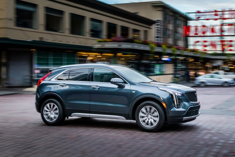 Hình ảnh xe Cadillac XT4 đẹp nhất hiện nay 15