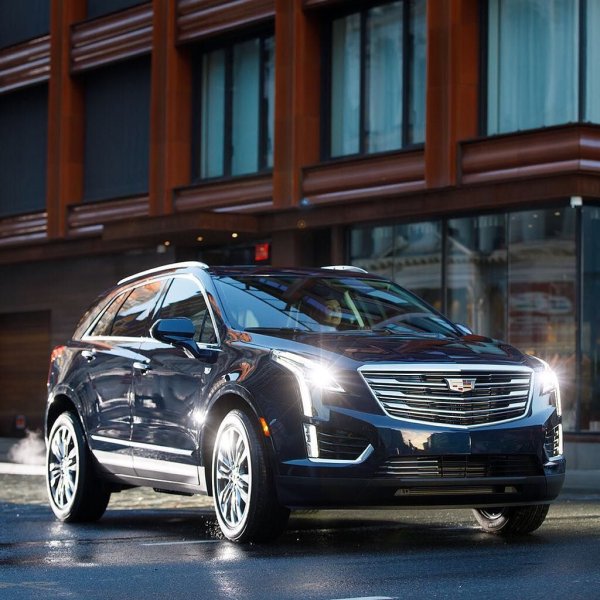 Hình ảnh xe Cadillac XT5 đẹp nhất hiện nay 14