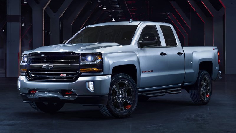 Hình ảnh xe Chevrolet Silverado dưới mọi góc độ 1