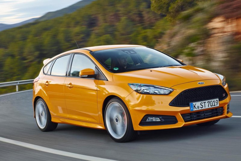 Hình ảnh xe Ford Focus đẹp và chất lượng 21