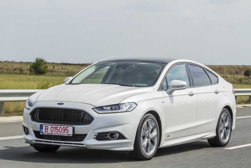 Hình ảnh xe Ford Mondeo 4K 9