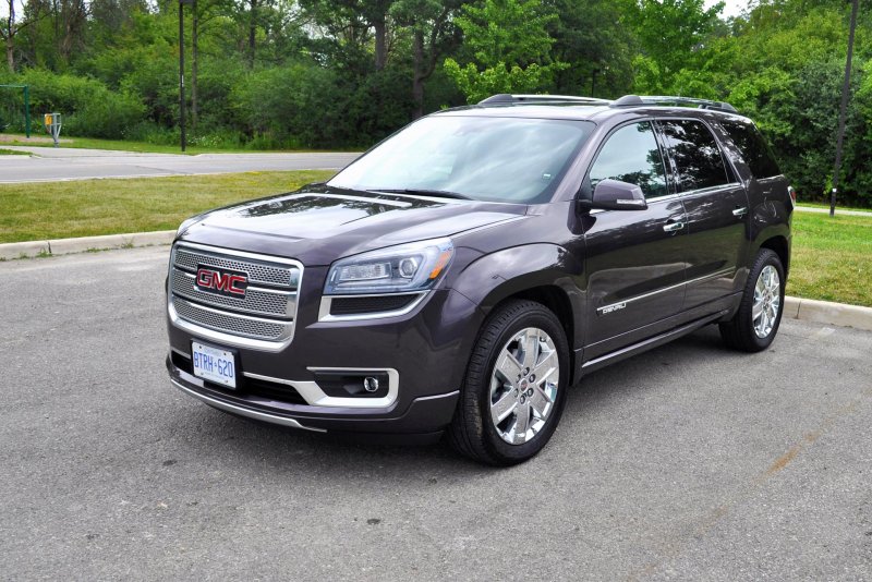 Hình ảnh xe GMC Acadia Denali mới nhất 17