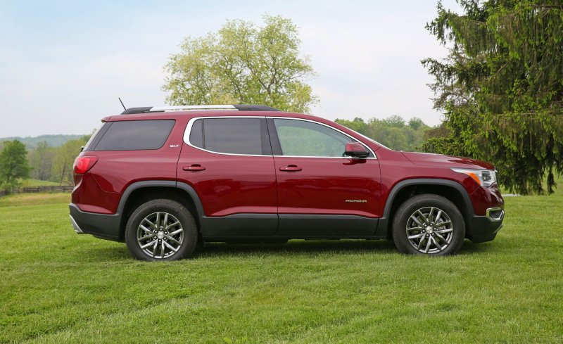 Hình ảnh xe GMC Acadia Denali mới nhất 22