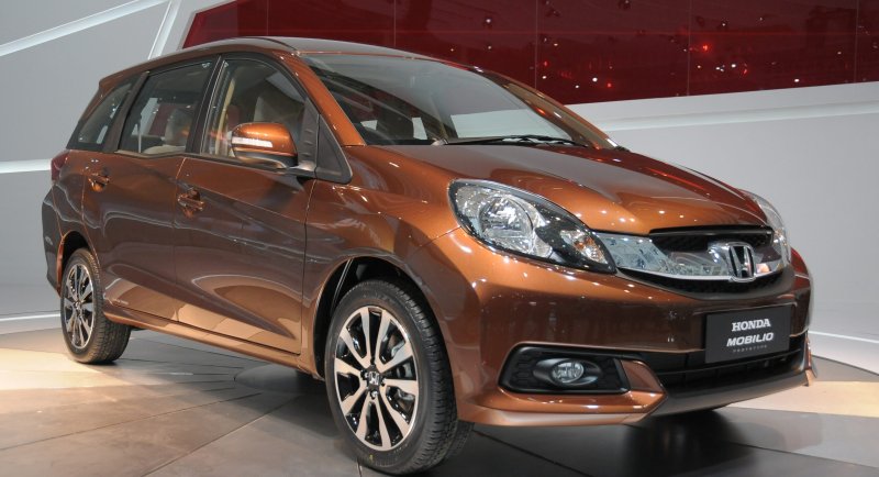 Hình ảnh xe Honda Mobilio sắc nét và đẹp mắt 16