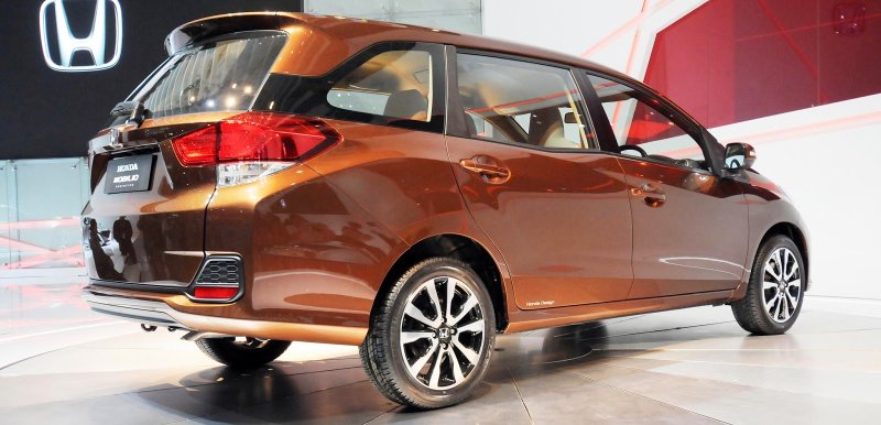 Hình ảnh xe Honda Mobilio sắc nét và đẹp mắt 23