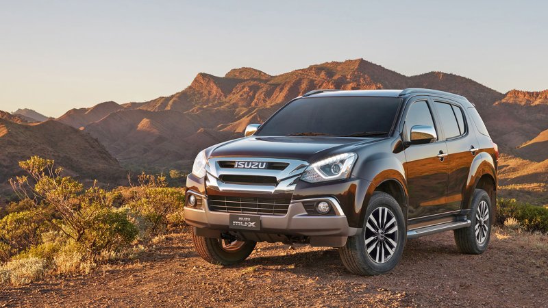 Hình ảnh xe Isuzu MU-X phong cách 21