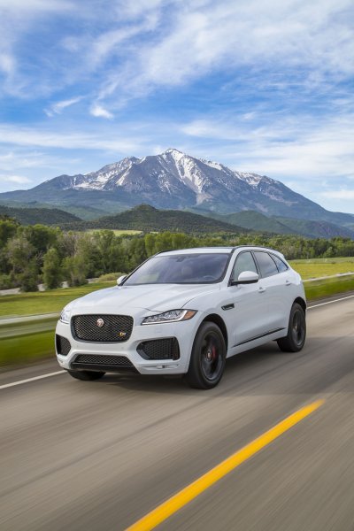 Hình ảnh xe Jaguar F-Pace chất lượng siêu nét 8