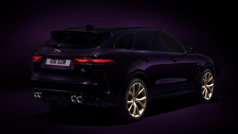 Hình ảnh xe Jaguar F-Pace chất lượng siêu nét 19