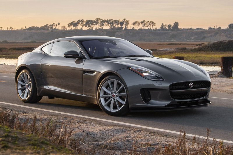 Hình ảnh xe Jaguar F-Type Coupé 32