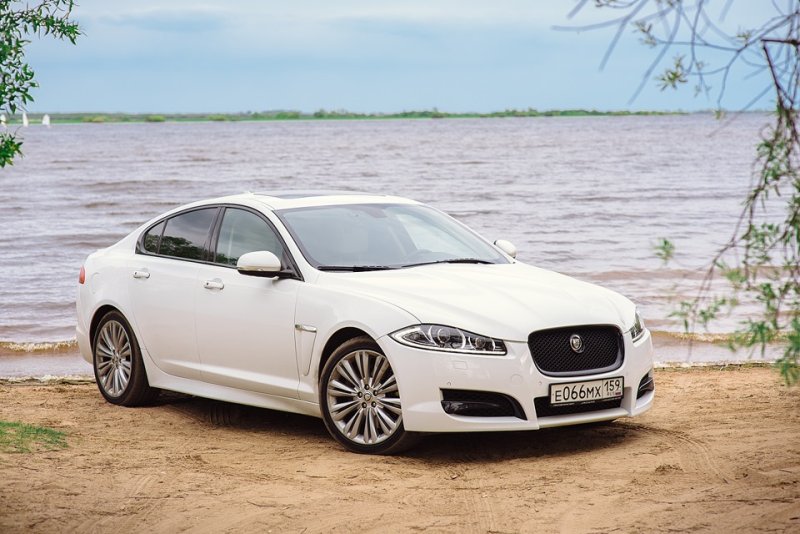 Hình ảnh xe Jaguar XF miễn phí tải về 24