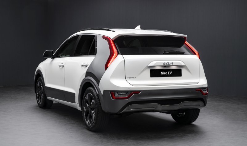 Hình ảnh xe Kia Niro sắc nét nhất 13