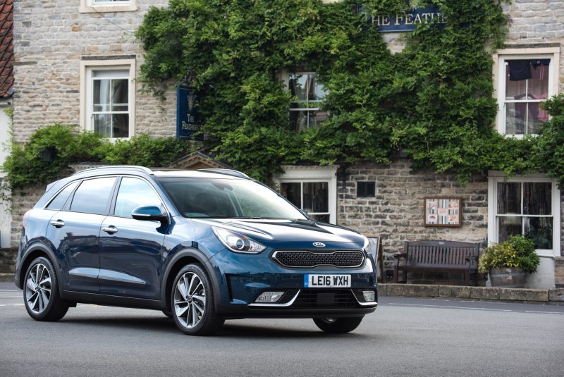 Hình ảnh xe Kia Niro sắc nét nhất 20