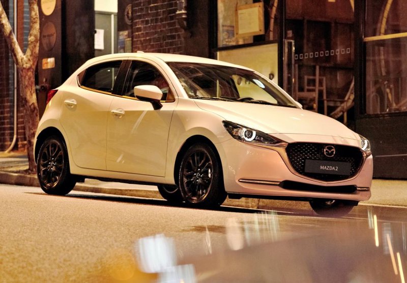 Hình ảnh xe Mazda 2 đời mới chất lượng cao 14