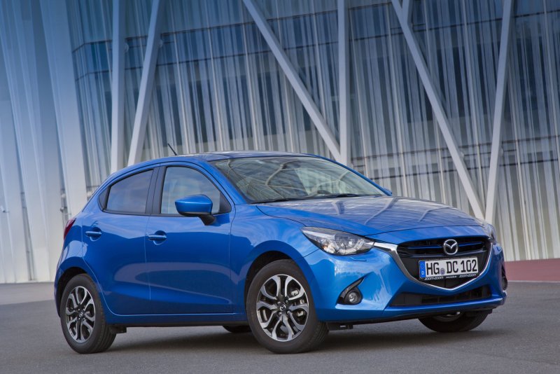 Hình ảnh xe Mazda 2 đời mới chất lượng cao 19