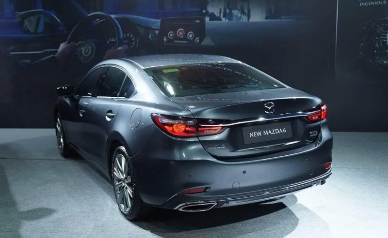 Hình ảnh xe Mazda 6 mới nhất 21