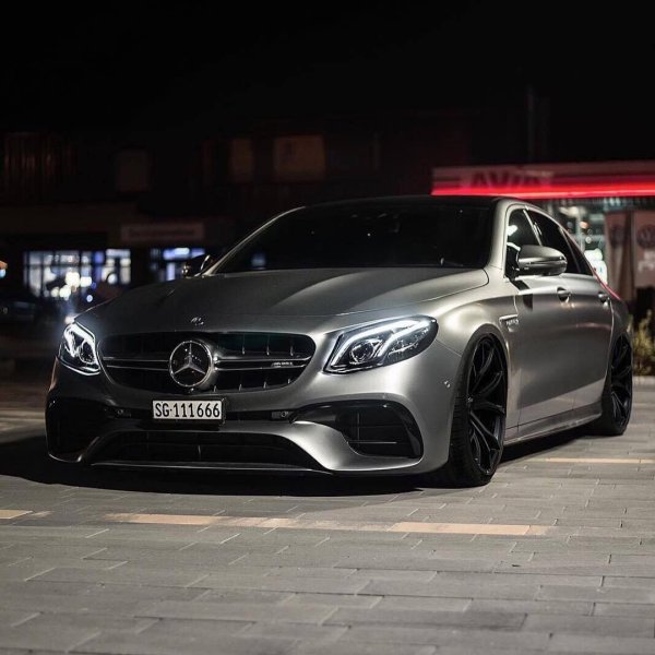 Hình ảnh xe Mercedes AMG E63 mới nhất 18