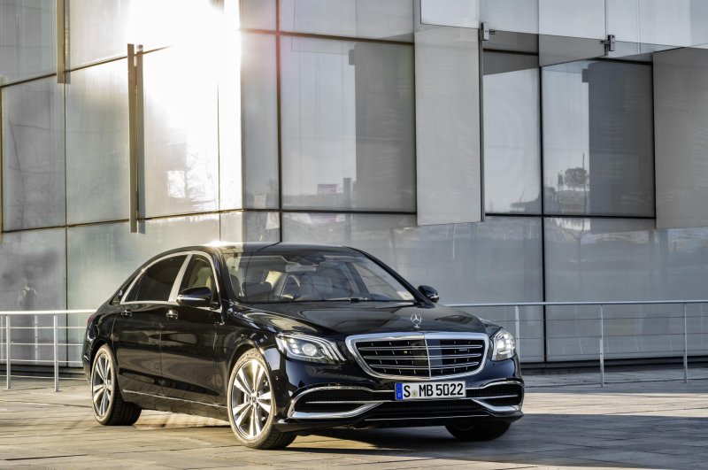 Hình ảnh xe Mercedes Maybach S560 ngoại thất đẹp 5